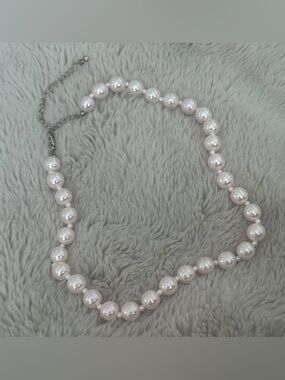Classic Pearl Beaded Necklace - Pink